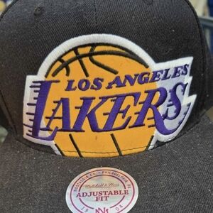 Los Angeles Lakers Black Cap
